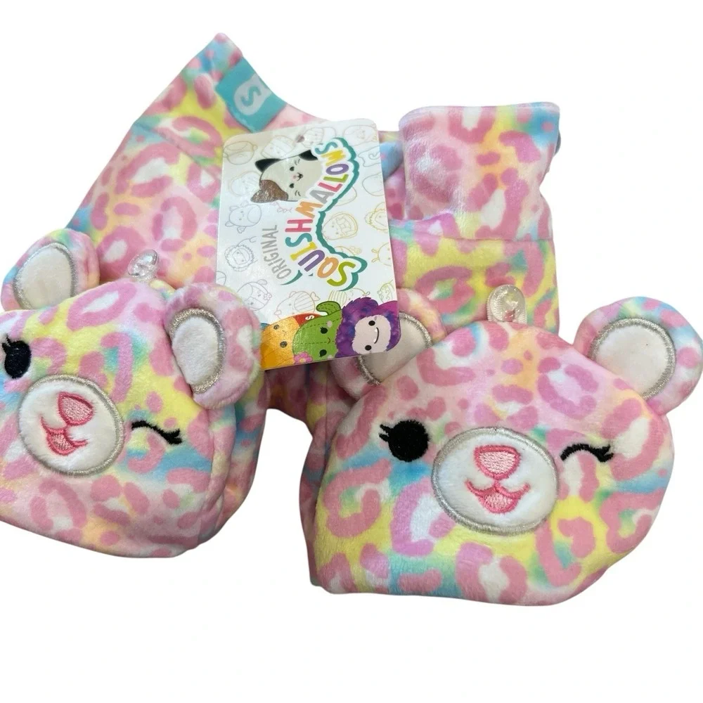 Squishmallows Michaela Hat Gloves Set‎ Ears Pom Pom Pink Leopard Winter Cap NWT